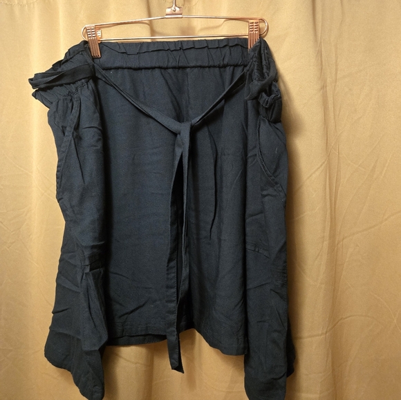 *So 3x Black Skater Skirt With Belt - Picture 1 of 4